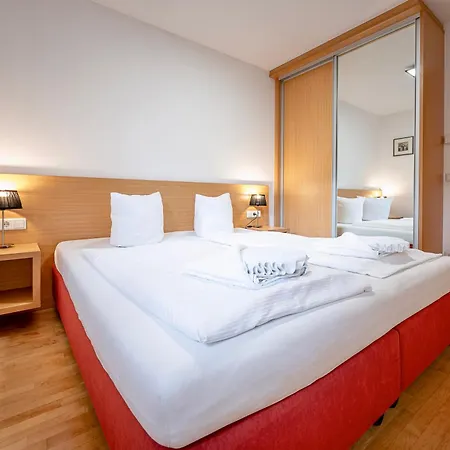 Au Апартаменты *